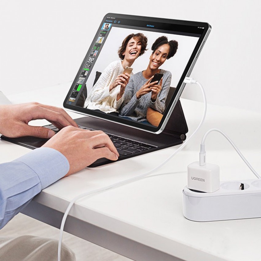Charger Ugreen CD241 USB-C 20W 3A white