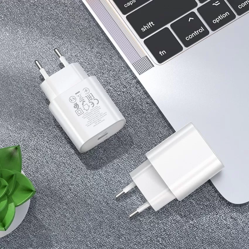 Lādētājs Hoco N22 25W USB-C + USB-C to USB-C cable 1.0m balts